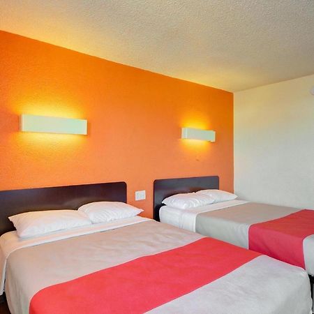 Economy Hotel Plus Oklahoma Dış mekan fotoğraf