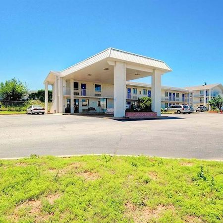 Economy Hotel Plus Oklahoma Dış mekan fotoğraf